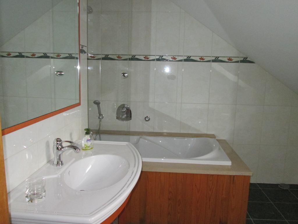 Chambre D'Hotes "Les Bordes" Marzy Luaran gambar